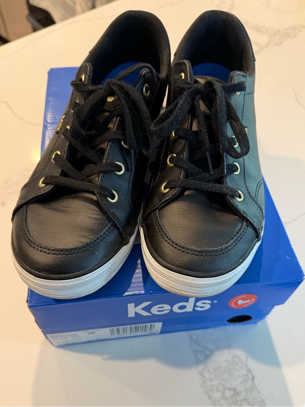 Keds Center III Leather Lace-Up Sneaker